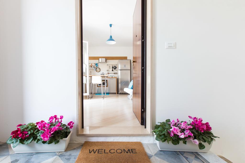 Isola Blu Aparthotel Taranto Exterior photo