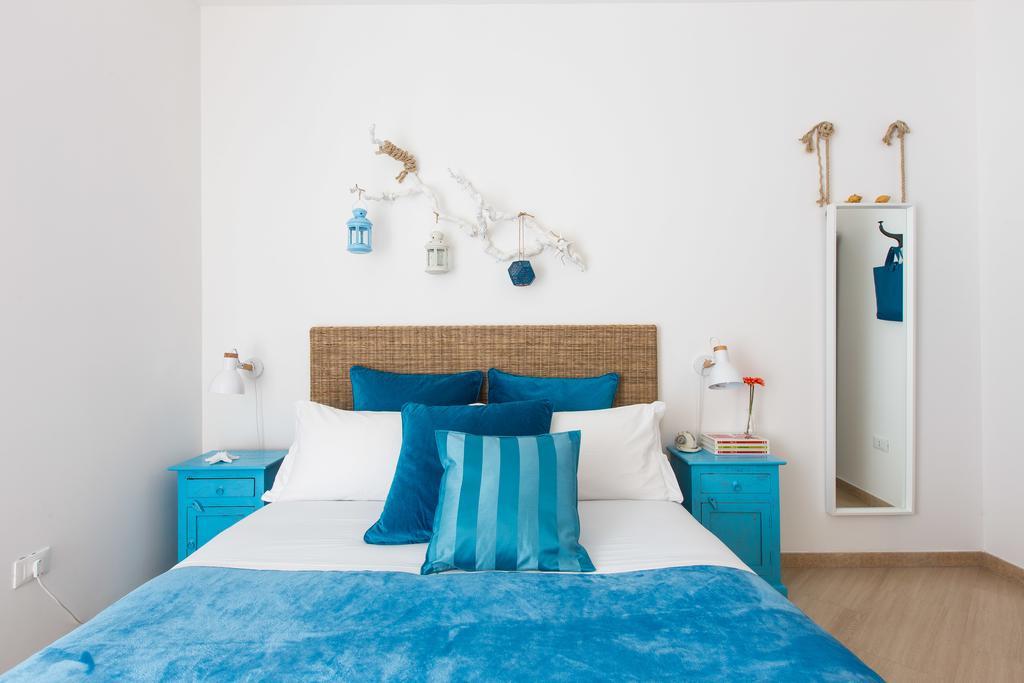 Isola Blu Aparthotel Taranto Exterior photo